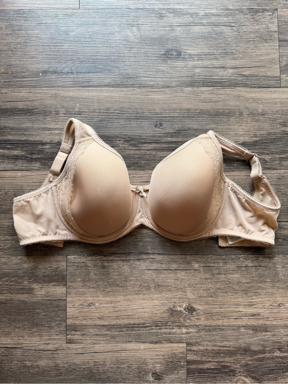 Wacoal Nude Full-Coverage Bra with Light Lace Trim